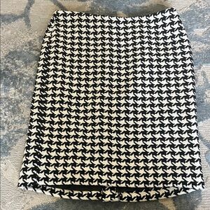 Talbots Black and White Houndstooth Pencil Skirt